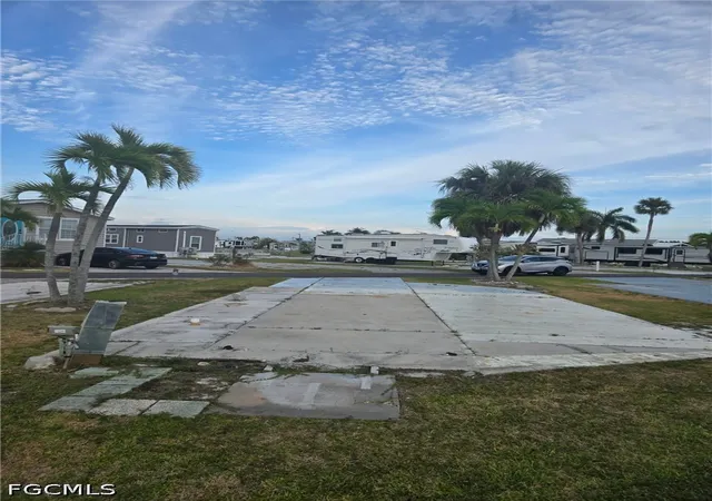 Photo 3 of Land for sale at 19681 Summerlin #40 Rd, Fort Myers, FL 33908 | MLS# 2026024421 | Listing updated on 2026-06-03