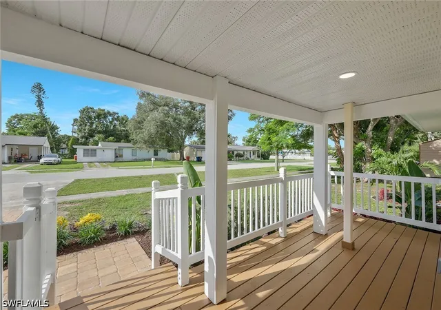 4th image of 1755 Oakley Ave, Fort Myers, FL 33901 | MLS# 226021654