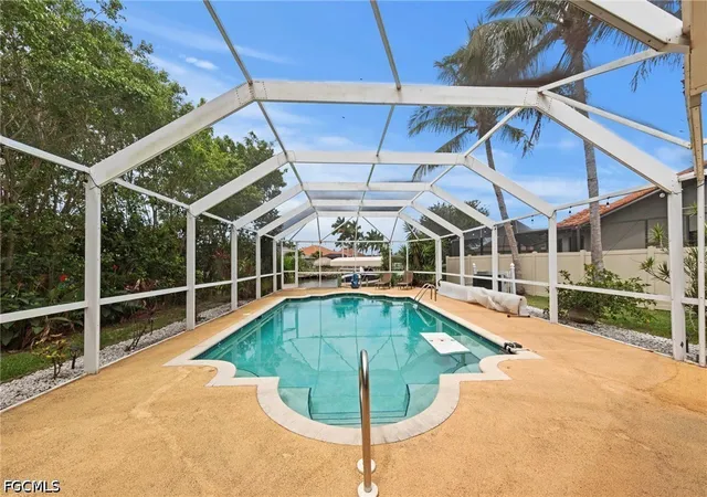 Photo 2 of Single family home for sale at 2104 Sw 38th Terrace, Cape Coral, FL 33914 | MLS# 2026024496 | Listing updated on 2026-10-05