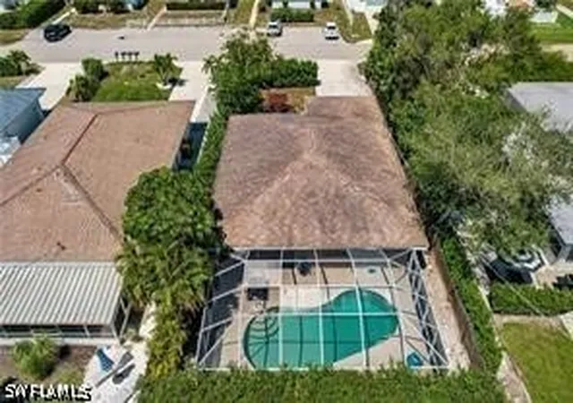 Photo 3 of Single family home for sale at 690 95th Avenue N, Naples, FL 34108 | MLS# 226021720 | Listing updated on 2026-06-04