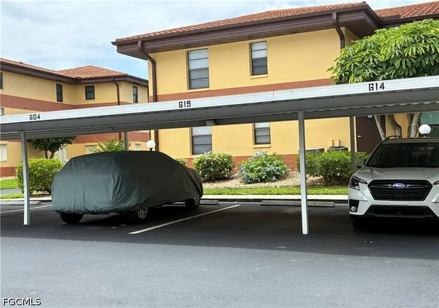 Listing Photo 2 - Condo for sale in building located at 6142 Whiskey Creek Dr, Fort Myers, FL 33919 - Unit #619