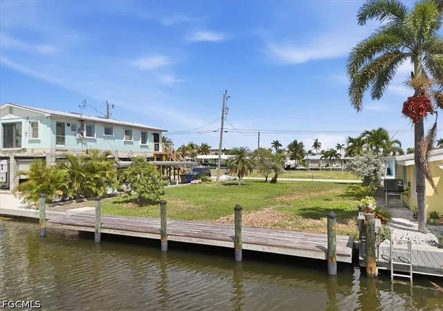 2nd image of 2609 Bayshore Dr, Matlacha, FL 33993 | MLS# 2026024672