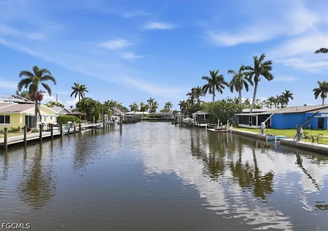 5th image of 2609 Bayshore Dr, Matlacha, FL 33993 | MLS# 2026024672