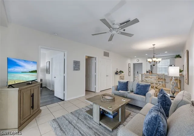 2nd image of 160 Palm St #208, Marco Island, FL 34145 | MLS# 226021490