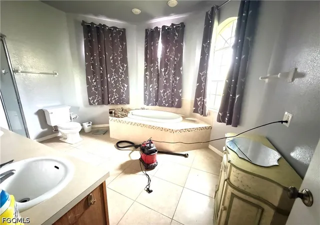 5th image of 2700 Rita Ave N, Lehigh Acres, FL 33971 | MLS# 2026024759
