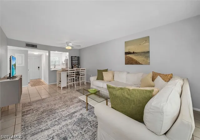 Listing Photo 4 - Condo for sale in building located at 499 Forest Lakes Blvd, Naples, FL 34105 - Unit #312