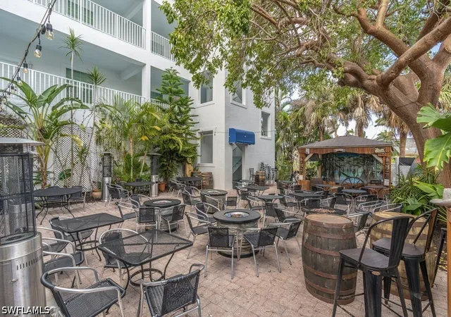 39th image of 10 Tampa Pl #501, Marco Island, FL 34145 | MLS# 226022026