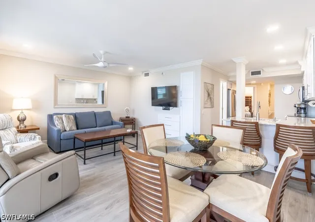 5th image of 10 Tampa Pl, Marco Island, FL 34145