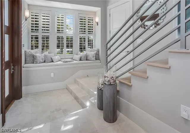 Photo 4 of Sale Pending at 32 6th Street S, Naples, FL 34102 | MLS# 226022088 | Listing updated on 2026-08-31