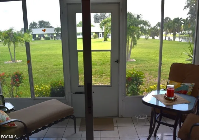 Photo 2 of Single family home for sale at 6801 Lake Mcgregor Cir, Fort Myers, FL 33919 | MLS# 2026025067 | Listing updated on 2026-06-11