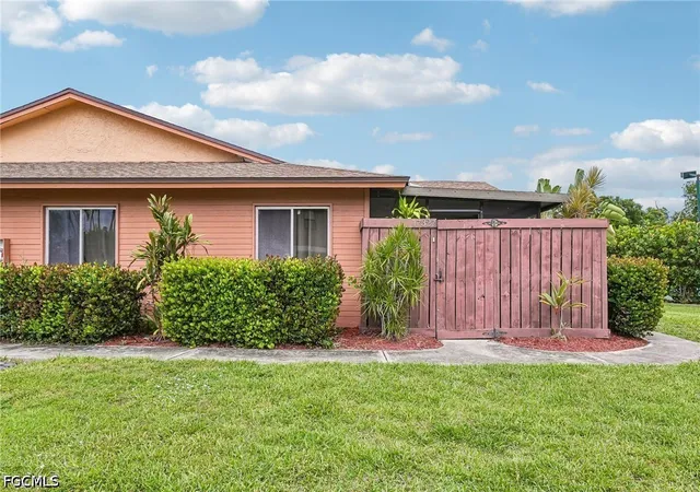 Photo 2 of Townhouse for sale at 17327 Birchwood Ln, Fort Myers, FL 33908 | MLS# 2026025070 | Listing updated on 2026-07-16
