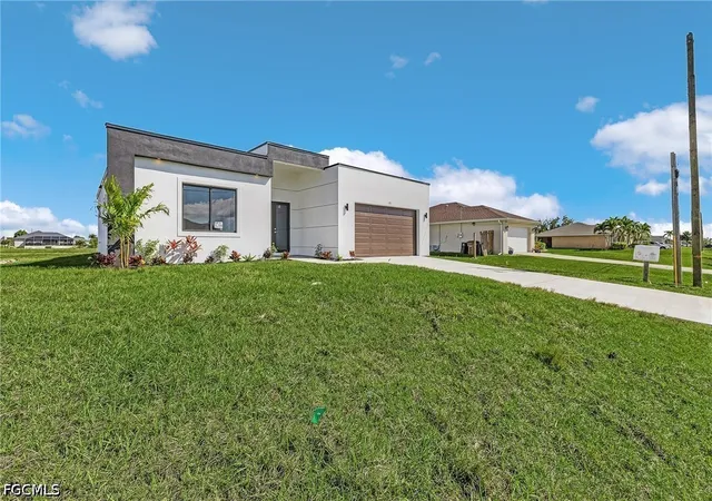 Photo 3 of Single family home for sale at 231 Nw 27th Avenue, Cape Coral, FL 33993 | MLS# 2026025105 | Listing updated on 2026-10-05