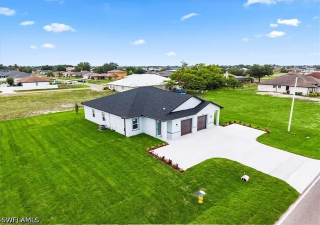 4th image of 1705/1707 Andalusia Blvd, Cape Coral, FL 33909 | MLS# 226022203