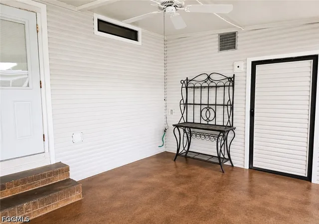 Photo 2 of Manufactured home for sale at 20 Grosbeak Ln #20, Naples, FL 34114 | MLS# 2026025148 | Listing updated on 2026-07-25