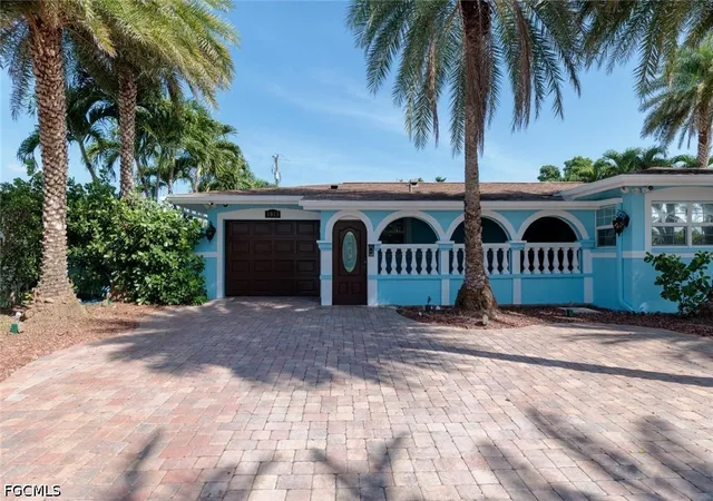 Photo 1 of Single family home for sale at 1013 Se 44th Street, Cape Coral, FL 33904 | MLS# 2026025204 | Listing updated on 2026-06-22