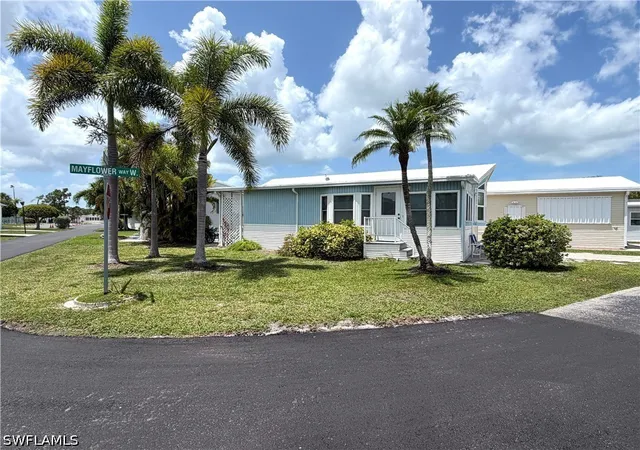 Homes for sale in Estero, FL | 4701 Mayflower Wy W, Estero, FL 33928 | MLS# 226022276