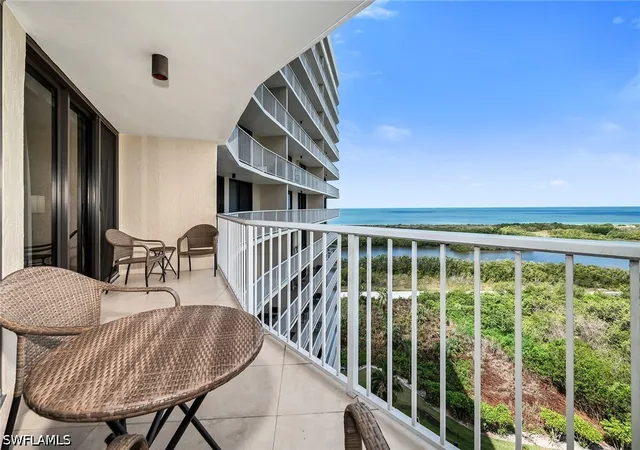 3rd image of 440 Seaview Ct, Marco Island, FL 34145