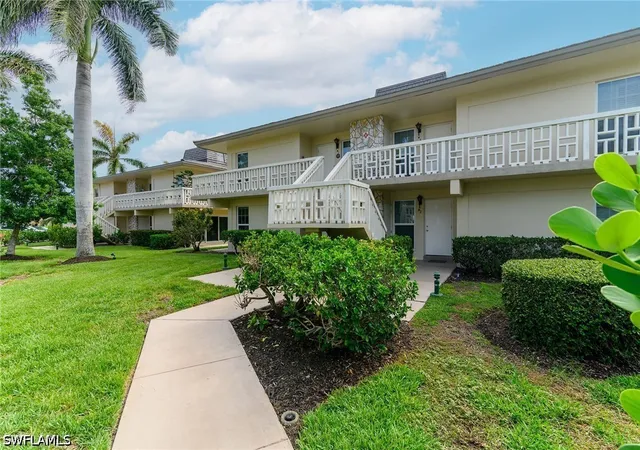 4th image of 1215 Edington Pl #M3, Marco Island, FL 34145 | MLS# 226020362