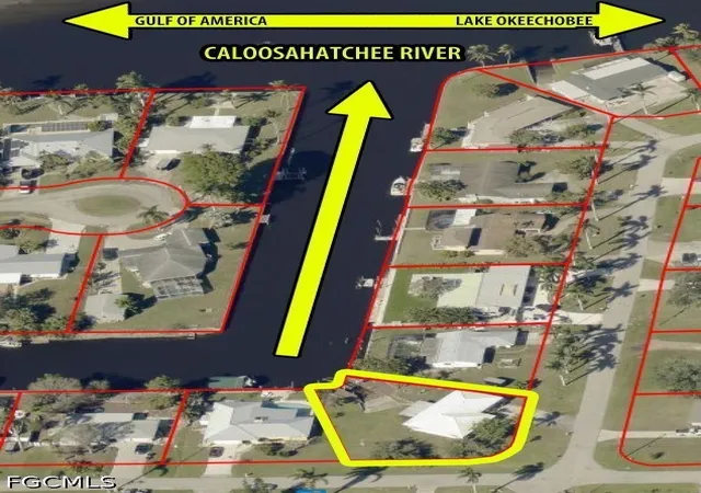 Photo 3 of Single family home for sale at 303 Georgia Ave, Fort Myers, FL 33905 | MLS# 2026025305 | Listing updated on 2026-08-03