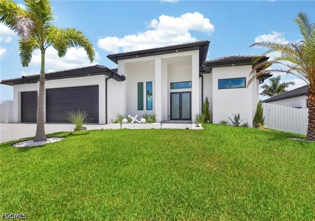 3rd image of 121 Nw 35Th Pl, Cape Coral, FL 33993 | MLS# 2026025318