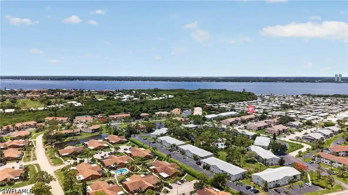 Listing Photo 32 - Condo for sale in 5725 Foxlake Dr located at 5725 Foxlake Dr, North Fort Myers, FL 33917 - Unit 5725 Foxlake Dr