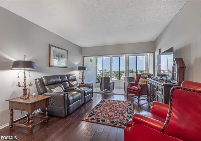 Photo 4 of Condo for sale at 1580 Pine Valley Dr #305, Fort Myers, FL 33907 | MLS# 2026025378 | Listing updated on 2026-06-22