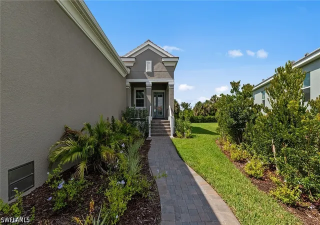 Photo 3 of Single family home for sale at 11544 Verandah Palm Ct, Fort Myers, FL 33905 | MLS# 226022372 | Listing updated on 2026-10-08