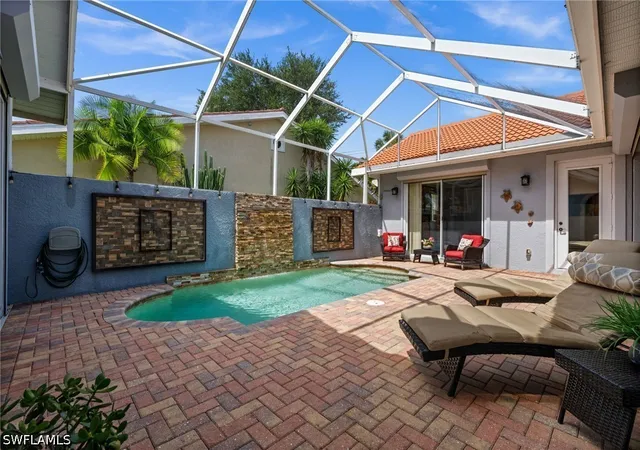 Photo 1 of Single family home for sale at 4830 Europa Dr, Naples, FL 34105 | MLS# 226019097 | Listing updated on 2026-07-12