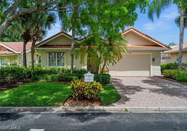 Photo 2 of Single family home for sale at 4830 Europa Dr, Naples, FL 34105 | MLS# 226019097 | Listing updated on 2026-07-12