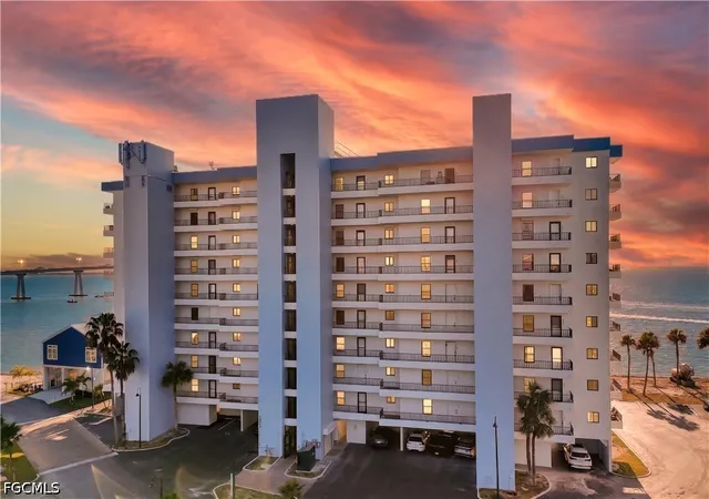 2nd image of 15021 Punta Rassa Rd, Fort Myers, FL 33908