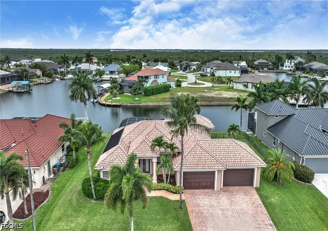 1st image of 4018 Sw 29th Ave, Cape Coral, FL 33914 | MLS# 2026025463