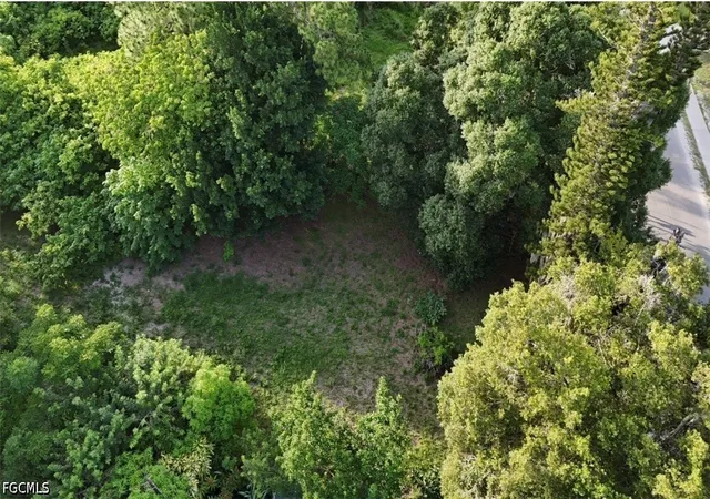 2nd image of 111 S 7th St, Immokalee, FL 34142 | MLS# 2026025477