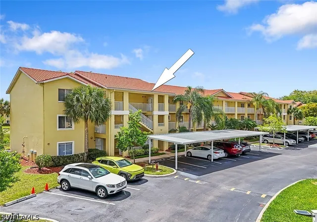 4th image of 8288 Key Royal Ln, Naples, FL 34119