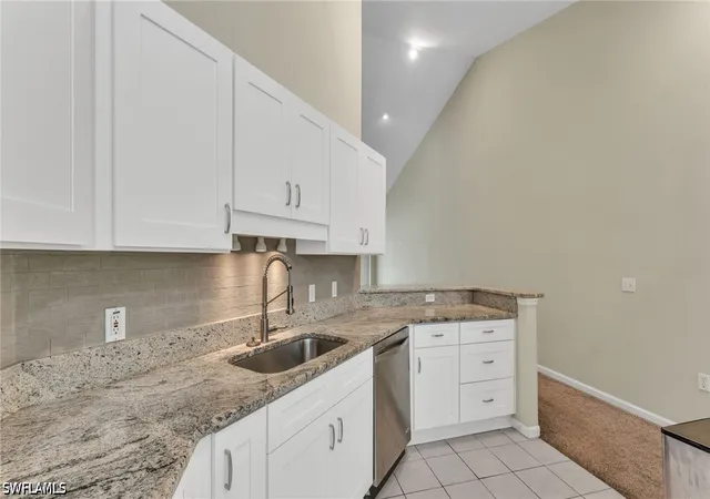 Photo 2 of Sale Pending at 386 Enclave Dr #386, Lakeland, FL 33803 | MLS# 226022572 | Listing updated on 2026-07-20