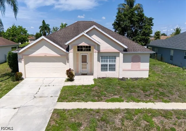 5th image of 4664 Varsity Cir, Lehigh Acres, FL 33971 | MLS# 2026025681