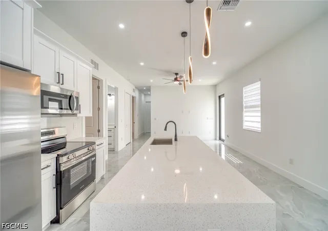 4th image of 3417 Judy Ave N, Lehigh Acres, FL 33971 | MLS# 2026025694
