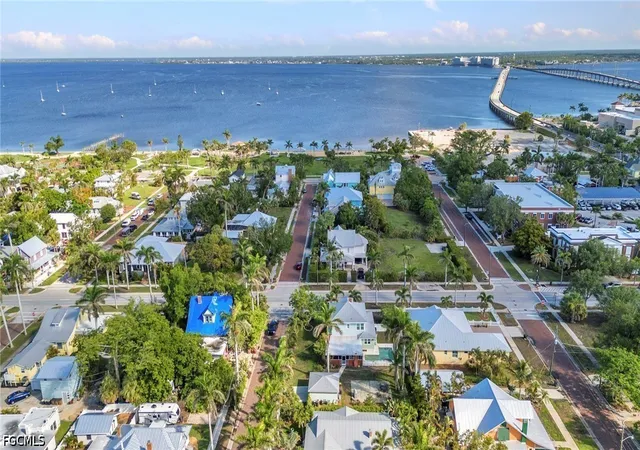 2nd image of 415 W Marion Ave, Punta Gorda, FL 33950 | MLS# 2026025720