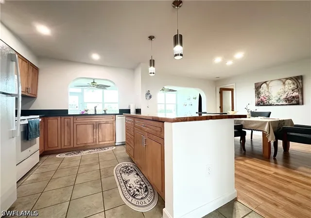 Photo 4 of Townhouse for sale at 3439 Boca Ciega Dr #E7, Naples, FL 34112 | MLS# 226020615 | Listing updated on 2026-06-26