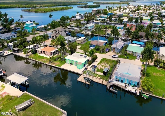 Photo 4 of Single family home for sale at 2567 Cay Cvs, Cape Coral, FL 33993 | MLS# 2026025826 | Listing updated on 2026-06-17