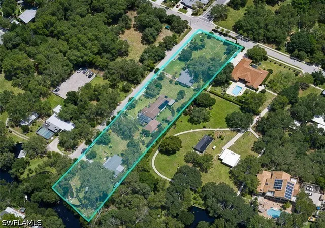 4th image of 1063 Shadowlawn Dr, Naples, FL 34104 | MLS# 226022644