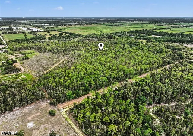 30th image of 20800 Williams Dr, North Fort Myers, FL 33917 | MLS# 2026025848