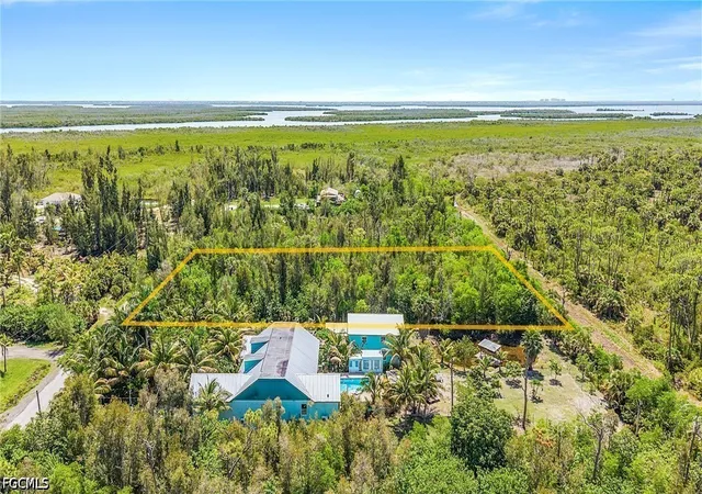 3rd image of 4235 Berkshire Rd, Saint James City, FL 33956 | MLS# 2026025900