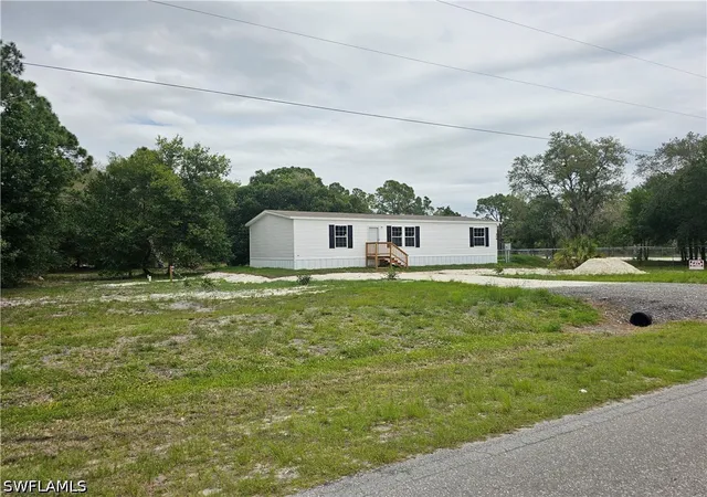 1st image of 509 Bald Cypress Ave, Clewiston, FL 33440 | MLS# 226020083