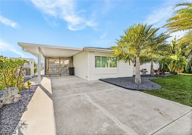 Photo 3 of Single family home for sale at 2823 8th Avenue, Saint James City, FL 33956 | MLS# 2026026014 | Listing updated on 2026-06-17