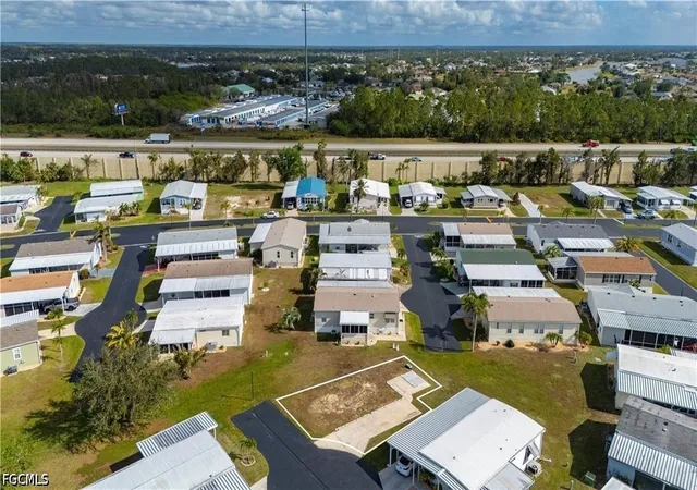 Photo 3 of Sale Pending at 1000 Kings #400 Hwy, Port Charlotte, FL 33980 | MLS# 2026026029 | Listing updated on 2026-10-30