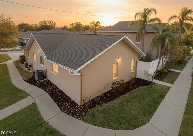 Photo 1 of Townhouse for sale at 1031 Se 8th Terrace #2H, Cape Coral, FL 33990 | MLS# 2026026114 | Listing updated on 2026-06-13