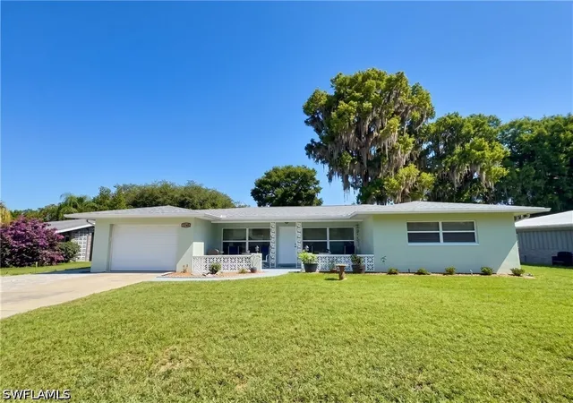 1st image of 1745 S Paradise Pt, Inverness, FL 34450 | MLS# 226022927