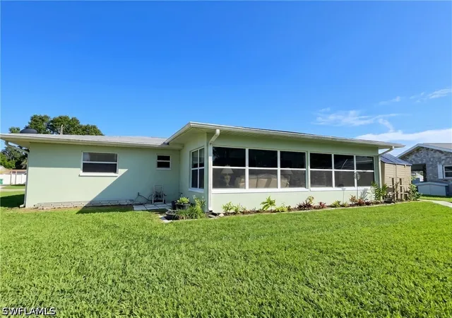 5th image of 1745 S Paradise Pt, Inverness, FL 34450 | MLS# 226022927