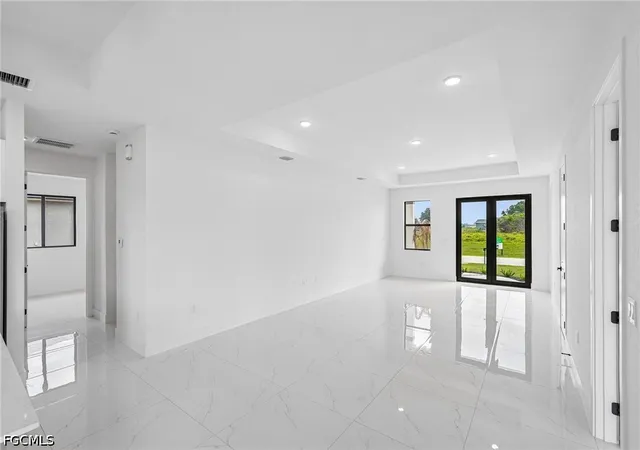Photo 3 of Single family home for sale at 9035 W Broad Cir, Labelle, FL 33935 | MLS# 2026026161 | Listing updated on 2026-06-14