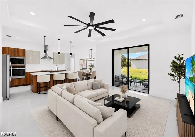 5th image of 8030 Sherwood Cir, Labelle, FL 33935 | MLS# 2026026181